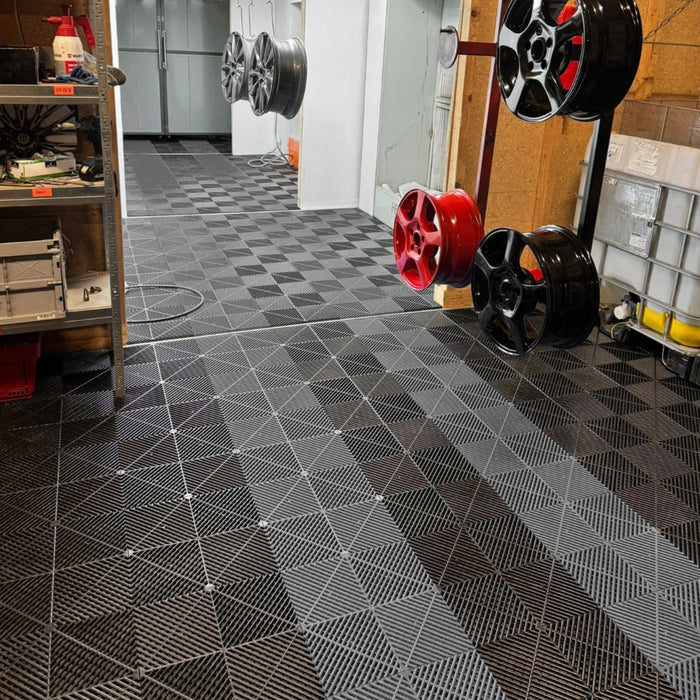 Garage Tile - <b>GREY</b> - Interlocking Polypropylene Flooring | DECKO <b>DURANTE</b> (400x400x18 mm tile)