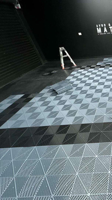 Garage Tile <b>Corner</b> for Interlocking Polypropylene Flooring | DECKO <b>DURANTE</b> (60x60x18 mm)